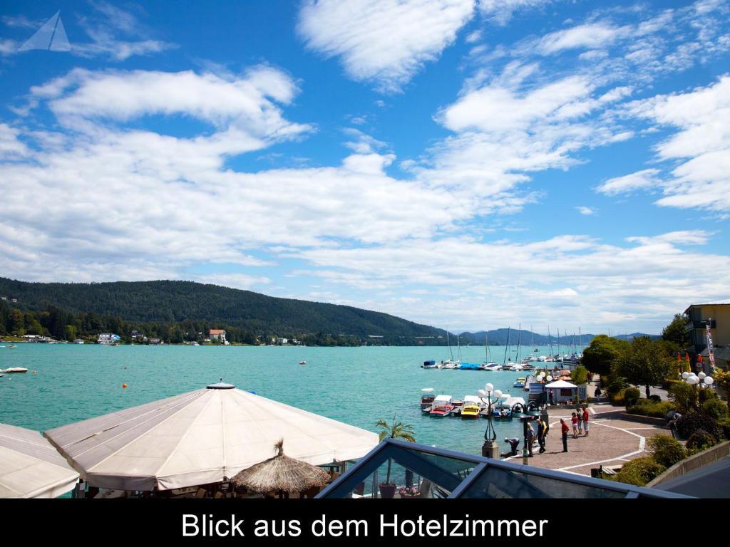 Hotel-Restaurant "Veldener Traumschiff" Direkt Am See In 2Min Im Zentrum Velden am Wörthersee Kültér fotó